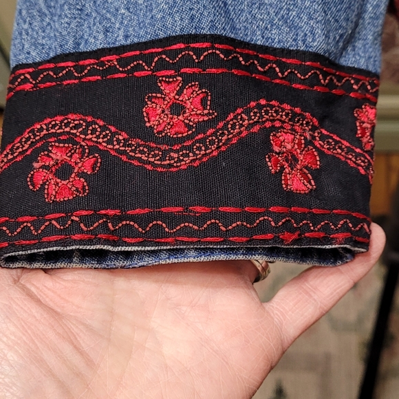 Denim Shacket /Jacket - Picture 6 of 7